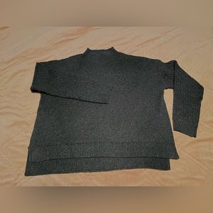 Margeaux & Ellie mock turtleneck sweater